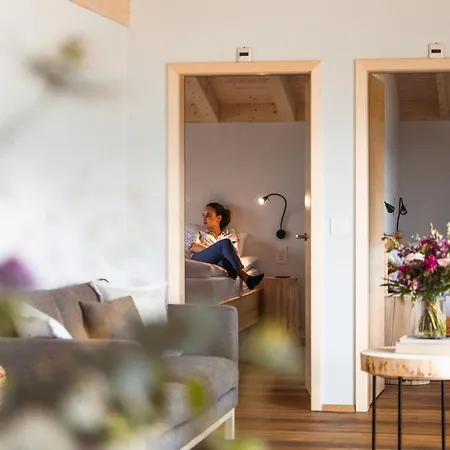 Bergblick - 3 Sterne Garni - Neueroeffnung 3* Aeschi Bei Spiez