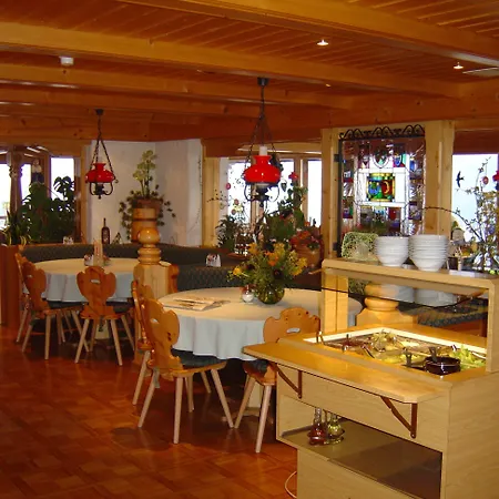 Bergblick - 3 Sterne Garni - Neueroeffnung 3* Aeschi bei Spiez