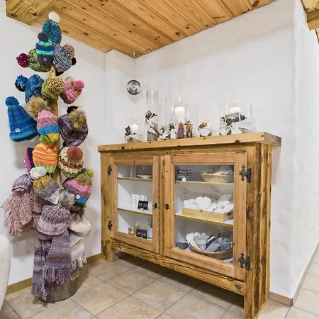 Bergblick - 3 Sterne Garni - Neueroeffnung 3* Aeschi Bei Spiez