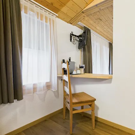 Bergblick - 3 Sterne Garni - Neueroeffnung 3* Aeschi Bei Spiez