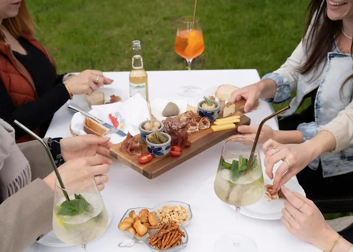 Bergblick - 3 Sterne Garni - Neueroeffnung Hotel Aeschi Bei Spiez