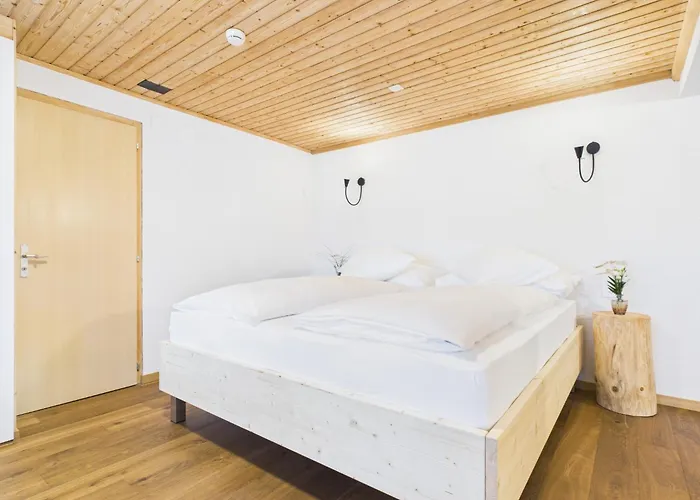 Hotel Bergblick - 3 Sterne Garni - Neueroeffnung Aeschi Bei Spiez