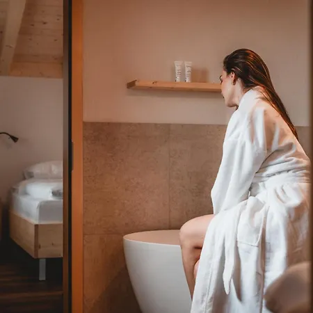 Otel Bergblick - 3 Sterne Garni - Neueroeffnung Aeschi Bei Spiez