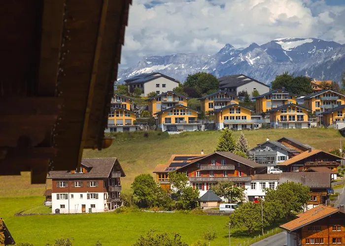 Bergblick - 3 Sterne Garni - Neueroeffnung 3* Aeschi Bei Spiez