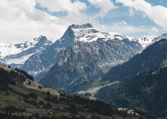 Bergblick - 3 Sterne Garni - Neueroeffnung 3* Aeschi Bei Spiez