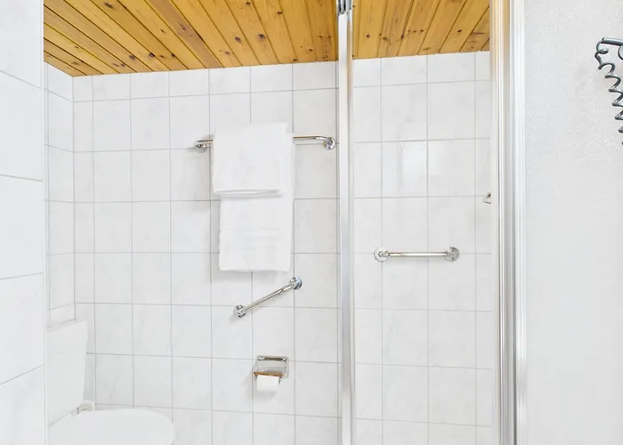 Bergblick - 3 Sterne Garni - Neueroeffnung 3* Aeschi Bei Spiez